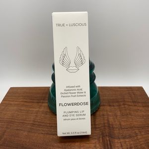 True + Luscious Plumbing Lip and Eye Serum